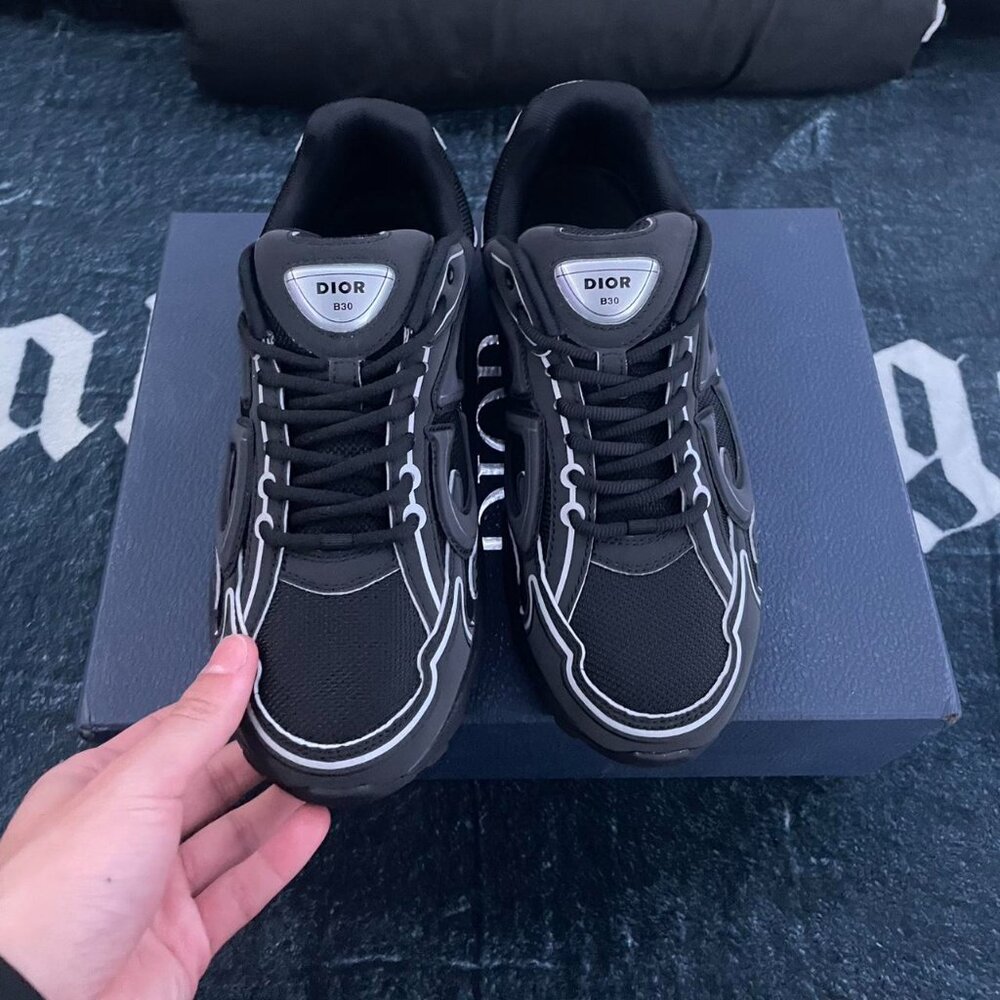 Black Dior B30 - Picture 2 of 3